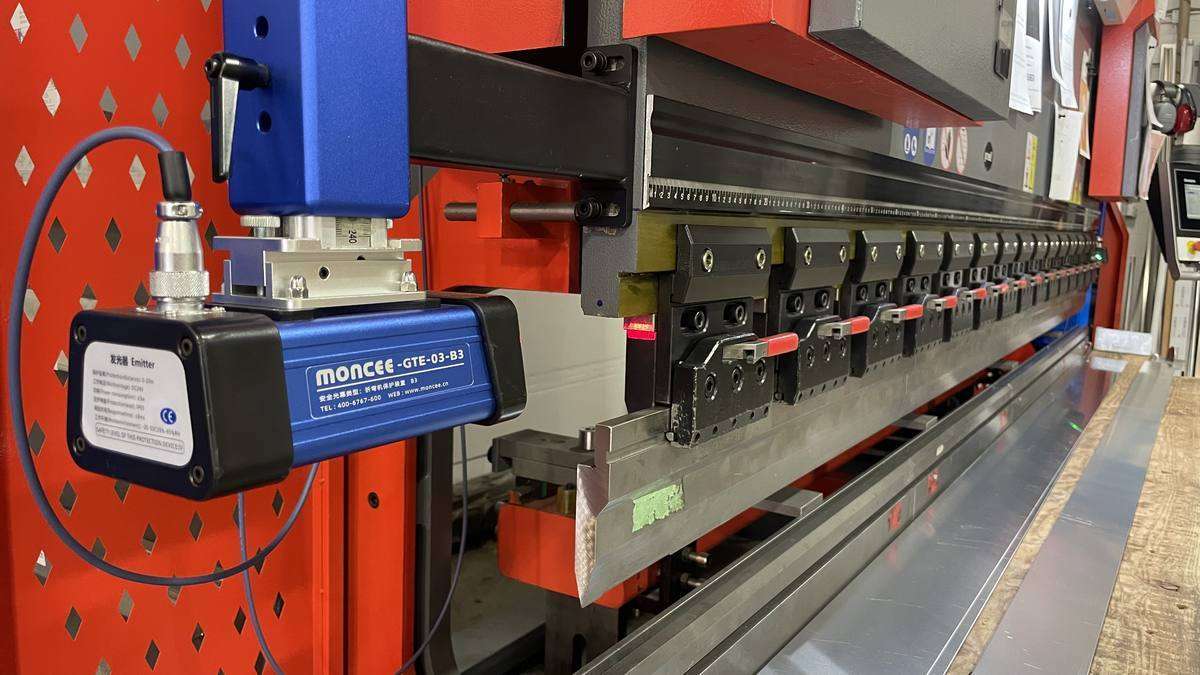 Press brake bending machine for architectural metal forming